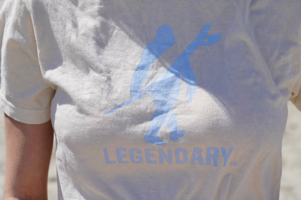 LEGENDARY Women’s Heavyweight Boxy Tee – Sand